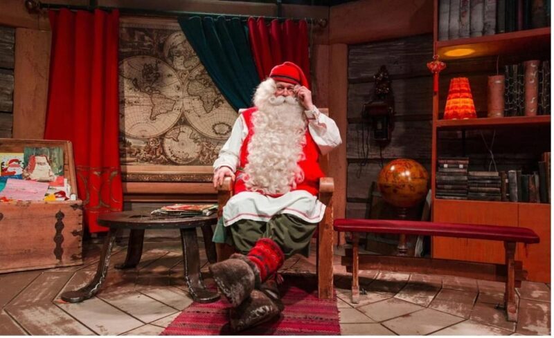 Rovaniemi: Tour to Santa Claus Village with Hotel pick up - Who would benefit most from this tour?