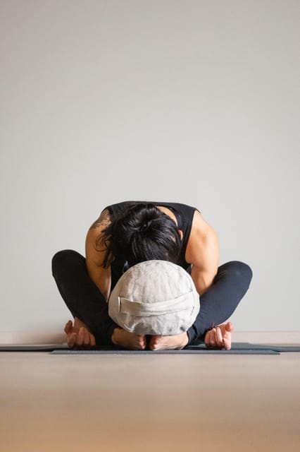 Rovaniemi: Yoga Class with Infrared Heaters and Herbal Tea - A Deep Dive into the Experience