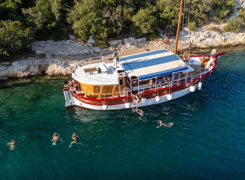 Rovinj: Red Island & Lim Fjord boat tour with BBQ & Swimming - Wrapping Up the Day