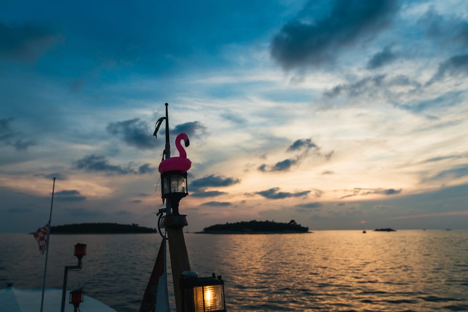 Rovinj: Sunset Cruise with Swim Stop, Drinks, and Fruits - What to Expect During the Cruise