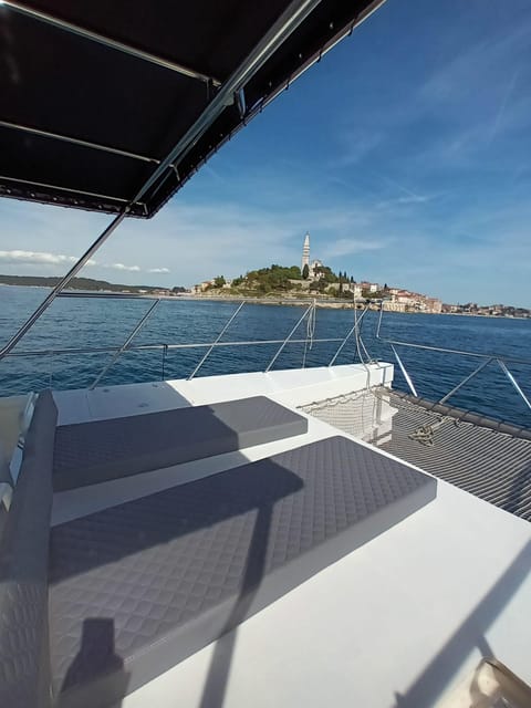 Rovinj: Sunset & dolphin group tours with Catamaran - A Closer Look at the Itinerary