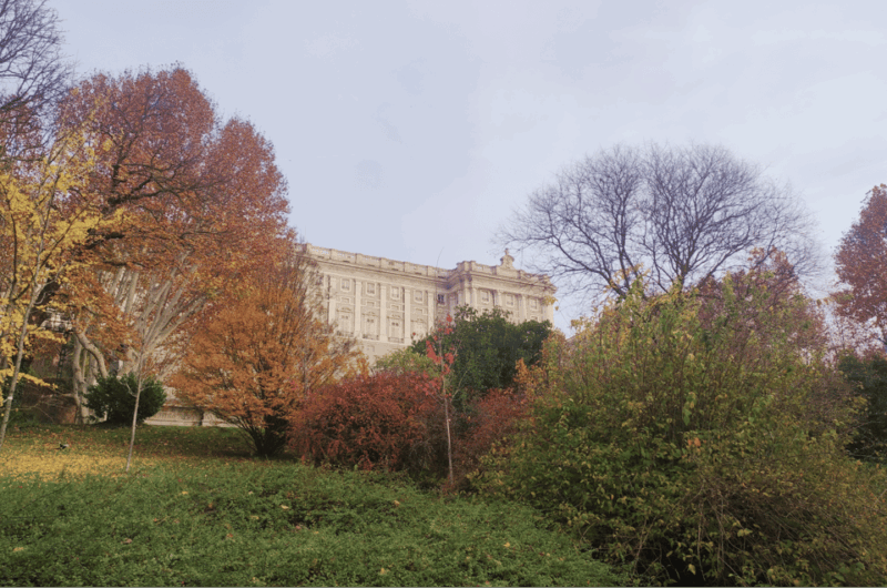 Royal Collections Gallery and Royal Gardens: Private Tour - Meeting Point and Requirements