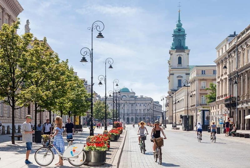 ROYAL & COMMUNIST WARSAW walking tour in English - Transition to the 20th Century: The Communist Legacy  