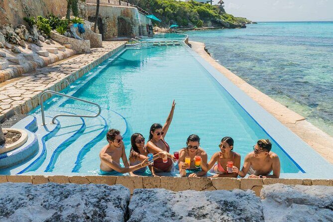 Royal Garragon with Dolphin Encounter in Isla Mujeres - FAQs