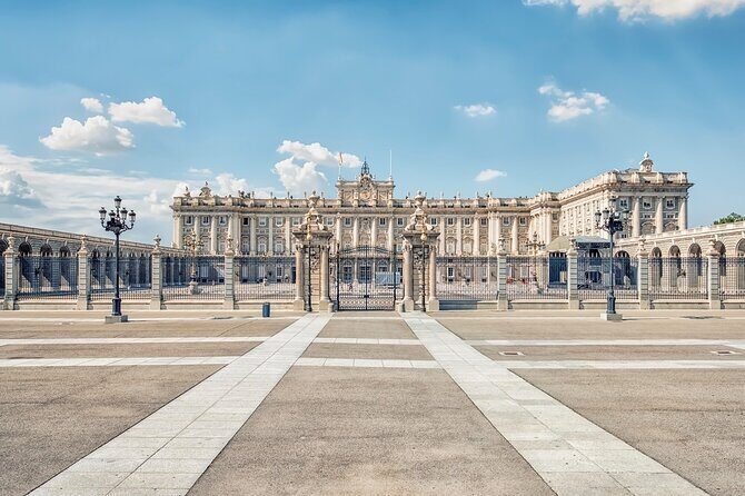 Royal Madrid Private Walking Tour: Palaces & Plazas - Practical Details and What You Can Expect