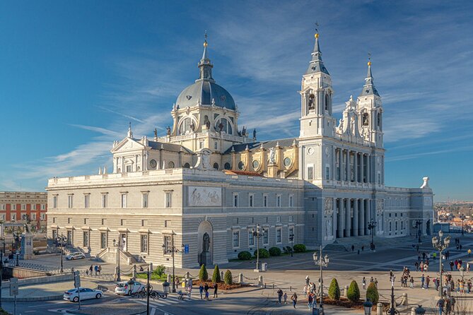 Royal Palace Afternoon Skip The Line & Madrid Historical Tour - Cancellation and Booking Process