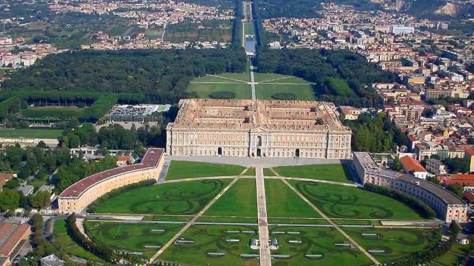 ROYAL PALACE OF CASERTA: GUIDED TOUR WITH ENTRANCE TICKET - SKIP THE LINE - Tour Overview and Pricing