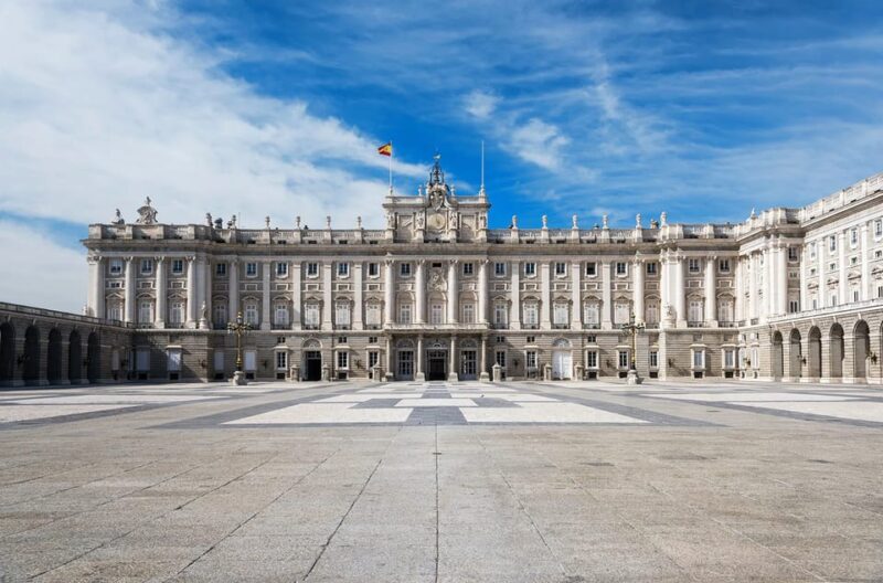 Royal Palace of Madrid Private Tour - Key Points