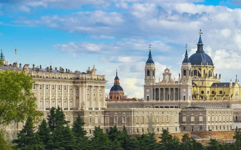 Royal Palace of Madrid: Private tour with entrance included - An In-Depth Look at the Royal Palace Tour