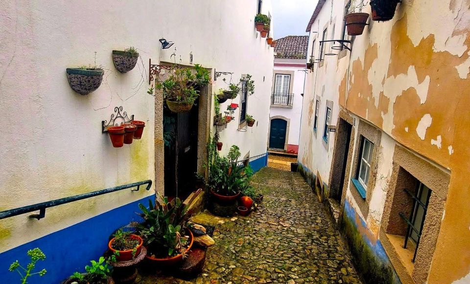 Royal Retreats And Waves: Obidos and Foz De Arelho Lagoon - Frequently Asked Questions