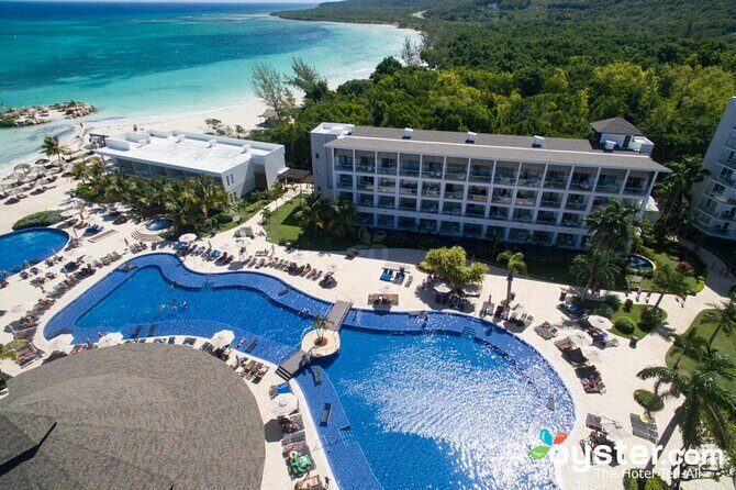 Royalton Blue Waters and Hideaway at Blue Waters Airport Transfer - Practical Details & Tips