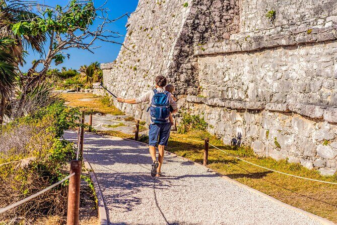 Ruins in Tulum Walking Tour with Audioguide (no ticket) - Exploring the Tulum Ruins with Your Smartphone
