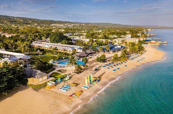 Runaway Bay Hotels Airport Transfer - FAQ