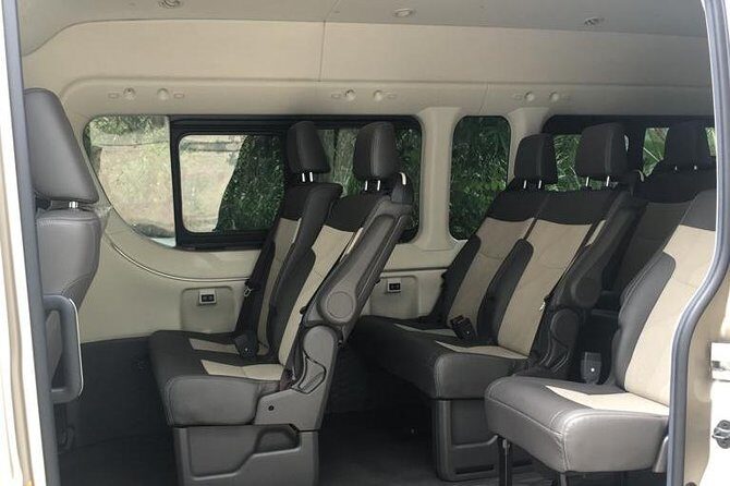 Runaway Bay Hotels Transfers between Montego Bay Airport - Why choose this transfer service?