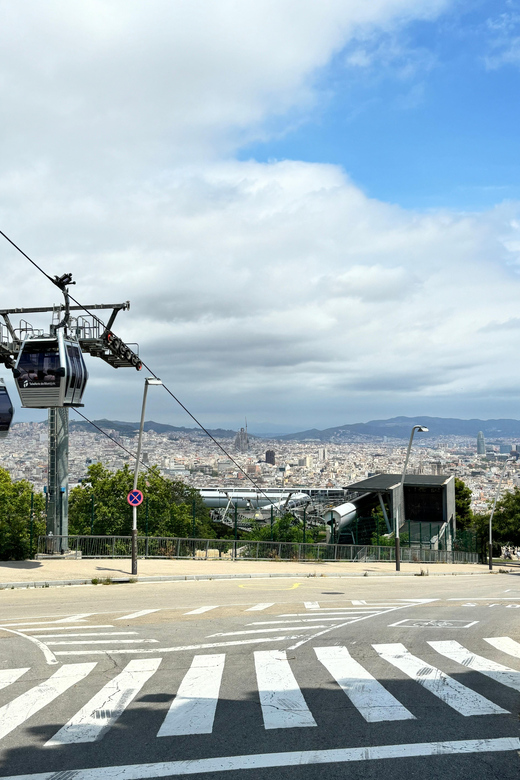 Running tour: Keep fitness & explore Barcelona - An In-Depth Look at the Running Experience in Barcelona