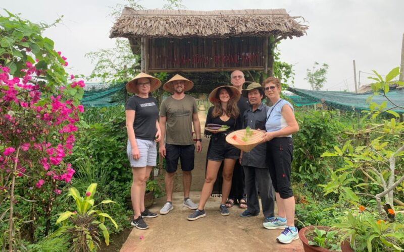 Rural Cycle, Market Tour, Basket Boat & Organic Farm Cooking - Itinerary Details