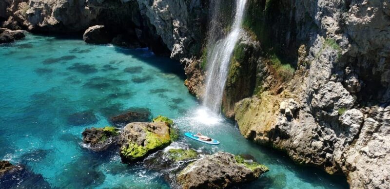 Ruta libre en paddel surf por la cascada de Nerja y Maro - Key Points