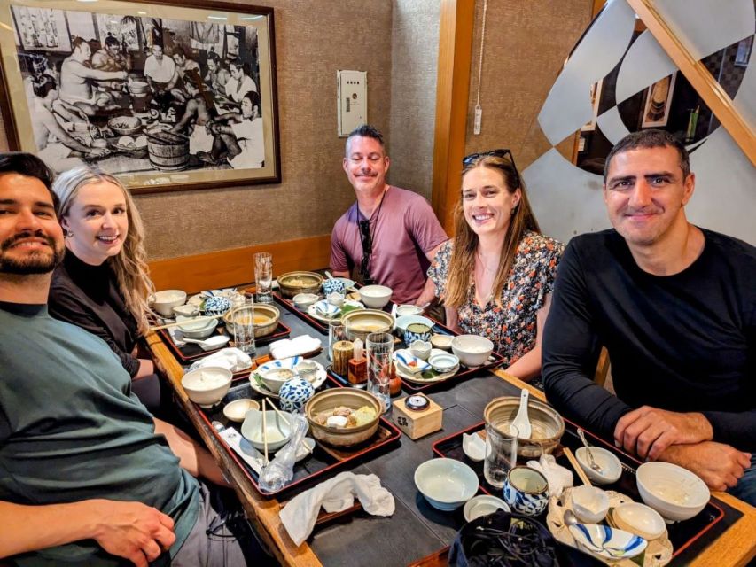 Ryogoku: Sumo Town Guided Walking Tour With Chanko-Nabe Lunch - Chanko-Nabe: Sumo Wrestlers Signature Dish