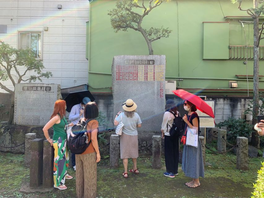 Ryogoku: Sumo Town Guided Walking Tour With Chanko-Nabe Lunch - Logistics and Exclusions of the Tour