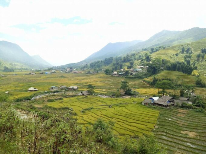 Sa Pa: Muong Hoa Valley Trek and Local Ethnic Villages - Taking in Local Ethnic Village Life