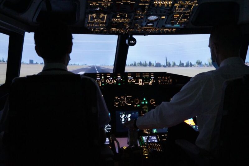 Sabadell (Barcelona): Flight Simulator Experience B737 - Customer Feedback