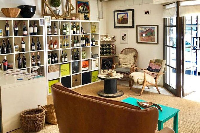 Sabre the Moment: Cava Sabrage Class in Barcelona - Who Should Consider This Experience?