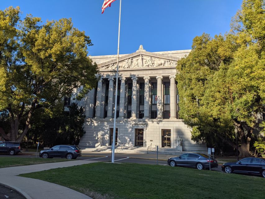 Sacramento: Capitol Park Scavenger Hunt Walking Tour - Tour Highlights