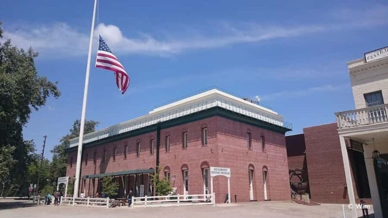 Sacramento: History Museum Ticket and Digital City Tour - Inside the Sacramento History Museum