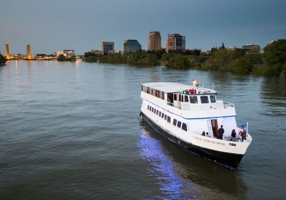 Sacramento: New Years Eve River Firework Cruise - Accessibility Options