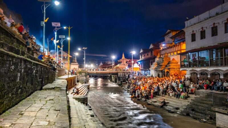 Sacred Kathmandu: Pashupatinath & Boudhanath Half-Day Tour - Key Points