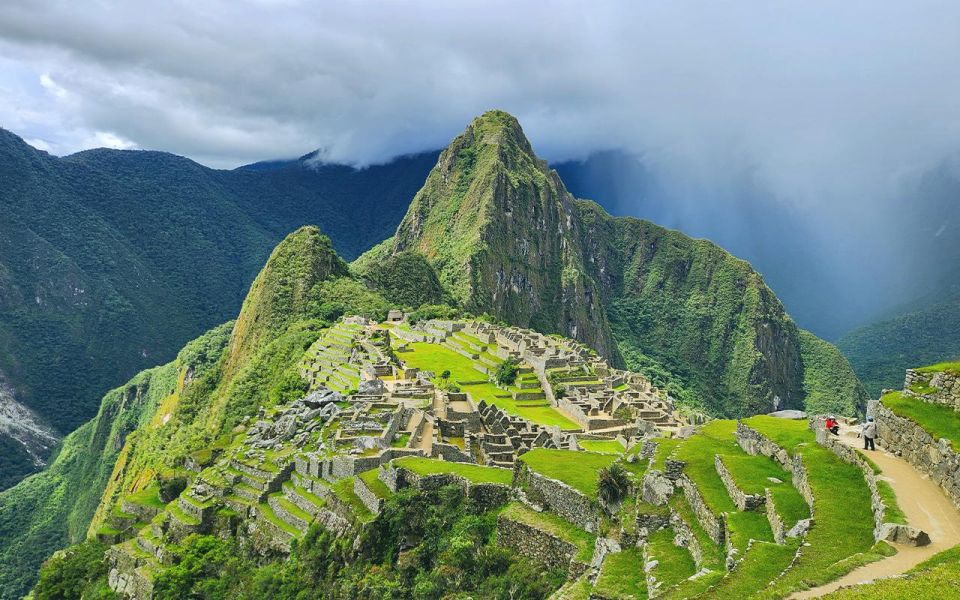 Sacred Valley, Machu Picchu & Rainbow Mt Tour 3 Days - Itinerary Day 1: Sacred Valley