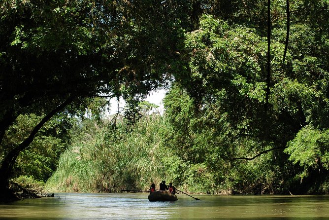 Safari Float, Fortuna Waterfall and Typical Lunch - River Floating Adventure