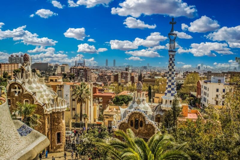 Sagrada Familia: a Journey Into Gaudí’S Masterpiece - Facades of Sagrada Familia: A Narration of Christian Stories