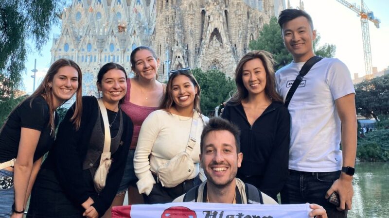 Sagrada Familia: History&Legends Comedy Tour - Customer Feedback
