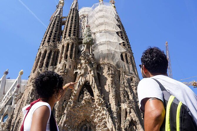 Sagrada Familia & Park Guell Guided Tour - The Sum Up