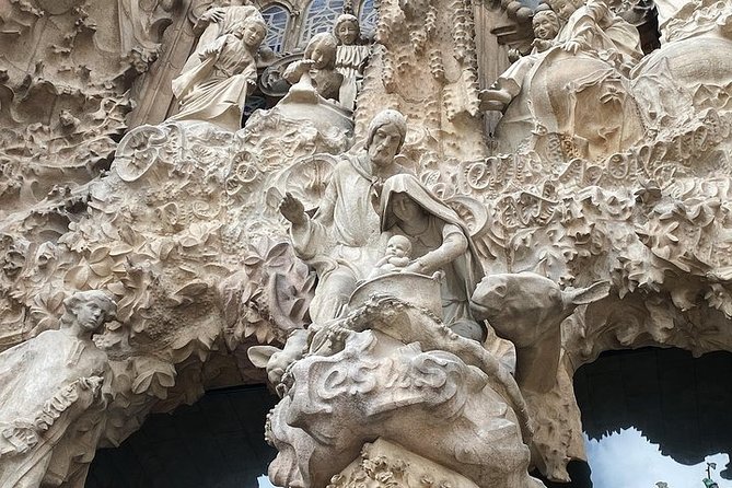 Sagrada Familia Private Tour With Expert Guide - Tour Highlights