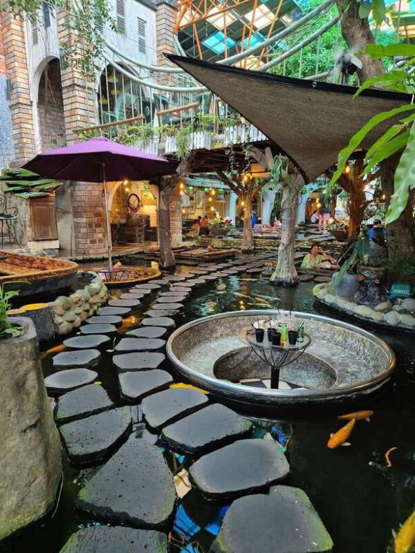 Saigon: Art & Cafe-Hopping Tour W/ Van Gogh & Monet Exhibit - Cafe Culture in Saigon