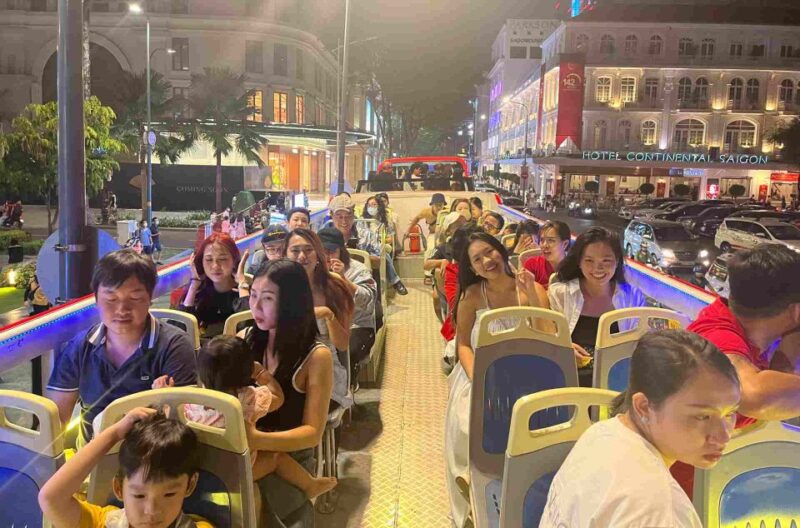Saigon: City Sightseeing 45-Minute Panoramic Night Tour - Meeting Point Details