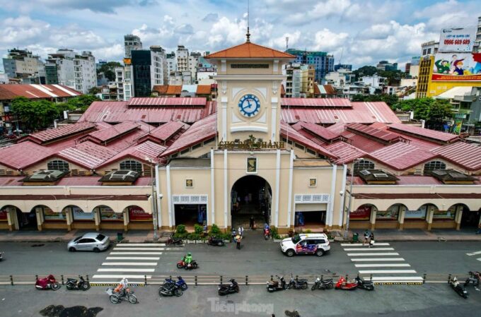 Saigon City Tour In The Afternoon by Car - Reunification Palace