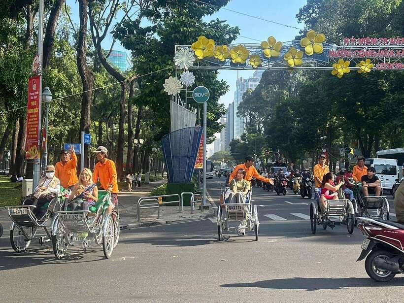 Saigon Cycling Tour: Ho Chi Minh City Street Food Bike/Cyclo - Inclusions