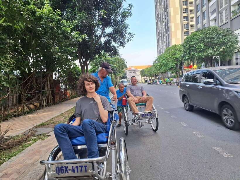 Saigon Cycling Tour: Ho Chi Minh City Street Food Bike/Cyclo - Exploring Local Markets