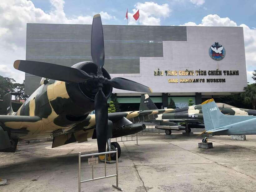 Saigon Sightseeing With the Signature Places in HCM - Transportation and Logistics