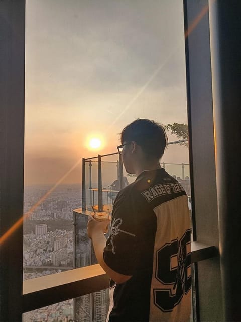 Saigon: Sunset Café Experience at Landmark 81 and Food Tour - Notable Concerns and Considerations