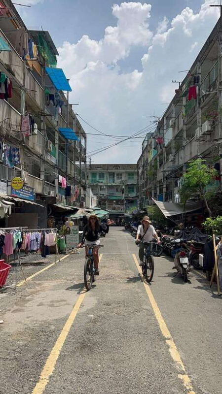 Saigon Vespa Adventure: Ho Chi Minh City Sightseeing Tour - Delicious Dining Options Available