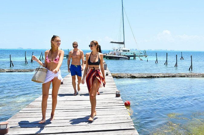 Sail to Paradise Catamaran Tour with Snorkel and Beach Club - FAQ