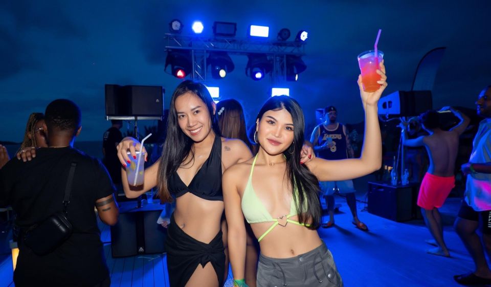 Sailaway Pool Party Phuket - Attire and Dress Code