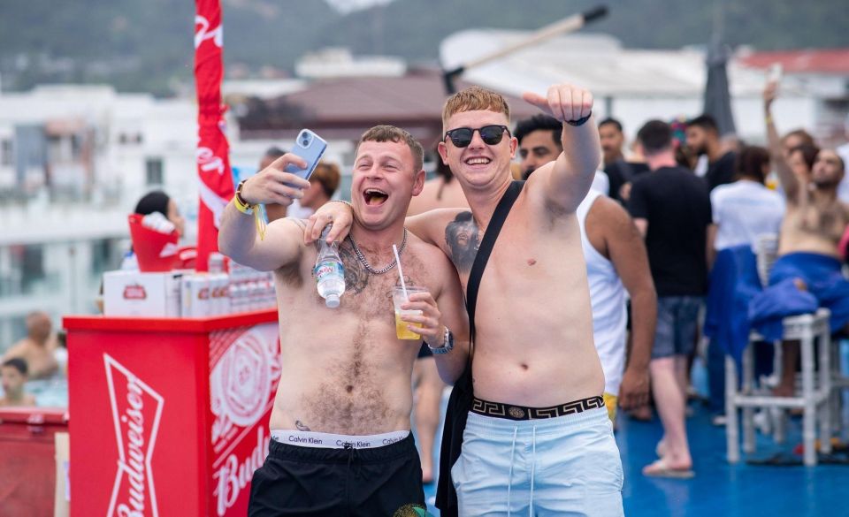 Sailaway Pool Party Phuket - What to Expect