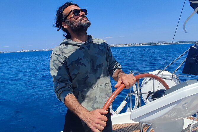 Sailing boat excursion in Salento - Frequently Asked Questions