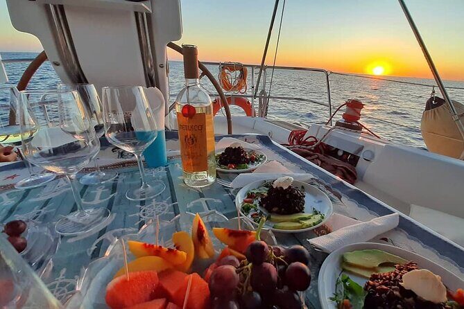 Sailing boat tour with lunch and swimming stops - Who Should Consider This Tour?