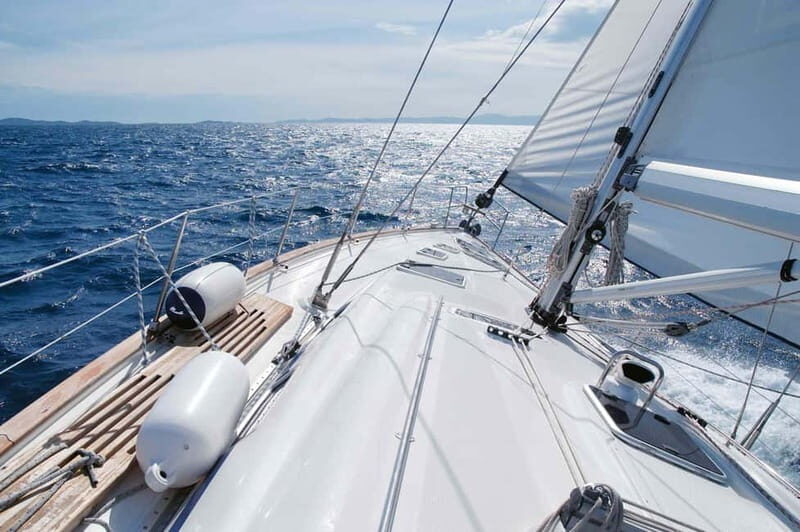 Sailing Boat Trip at the Makarska Riveria - An In-Depth Look at the Sailing Boat Trip
